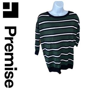 Striped Sweater 💚🤍🖤